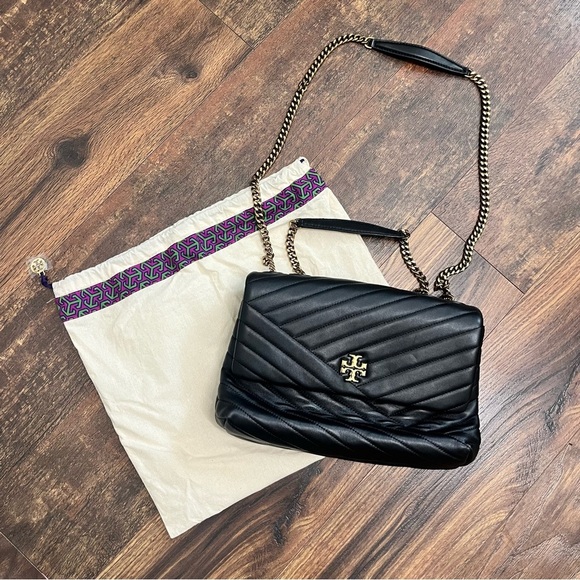 TORY BURCH KIRA CHEVRON CONVERTIBLE SHOULDER BAG - Picture 1 of 7